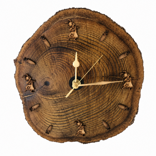 Handmade Beatrix Potter Wooden Log Clock – Peter Rabbit Nursery Wall Clock