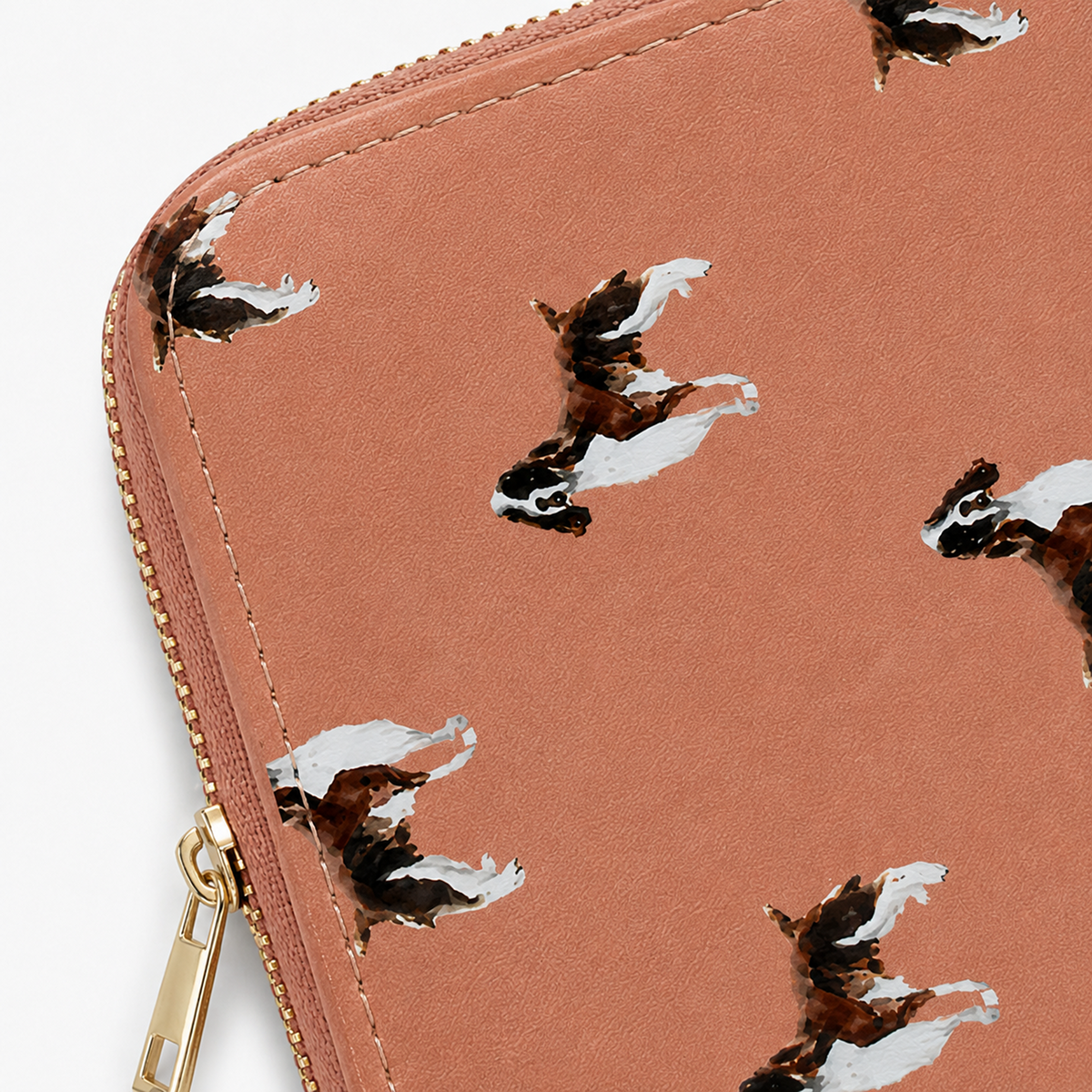 A close up of the pink Springer Spaniel dog print  purse.